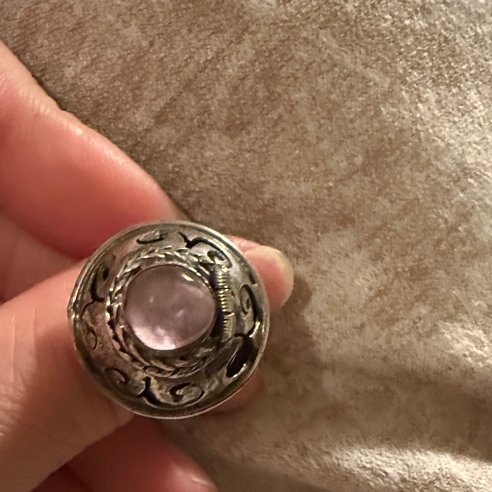 Elegant 70s vintage adjustable sterling Silver pale amethyst poison Ring - NOS